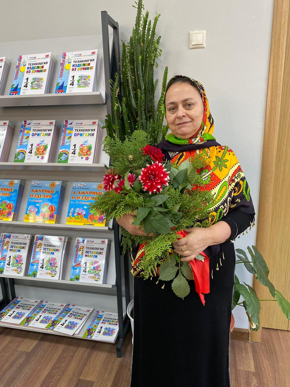 Алиева  Эльмира  Магомедовна.